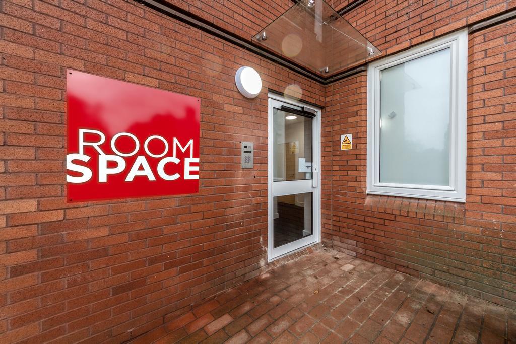 Roomspace Serviced Apartments - Nouvelle House サットン 部屋 写真